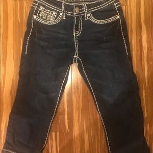 Like New ! Girl's denim capri!